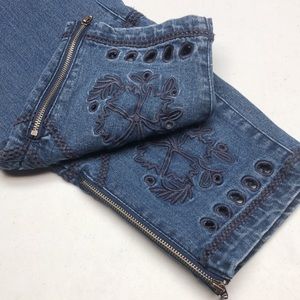 UNIQUE DKR & CO SIGNATURE HIGH-RISE CROP JEANS 16/33x27 ⭐️